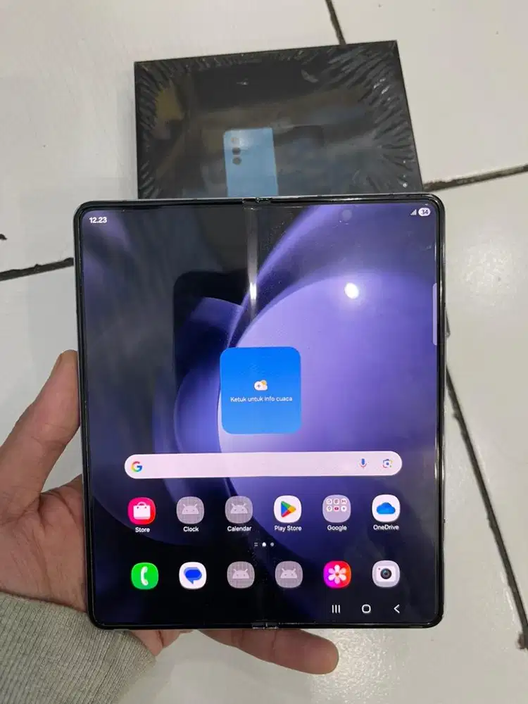 Samsung Z Fold 5 12/512 GB Fullset