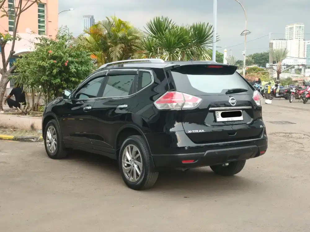Nissan Xtrail 2,5 AT 2018 T32 Gress SANGAT ISTIMEWA