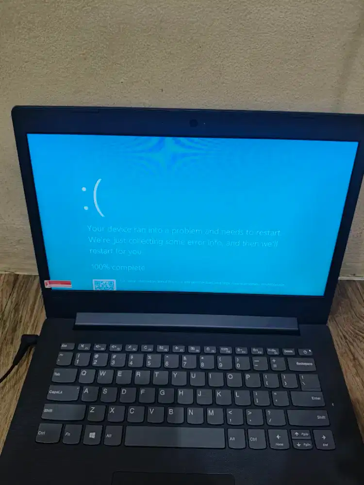 Laptop LENOVO minus minta update