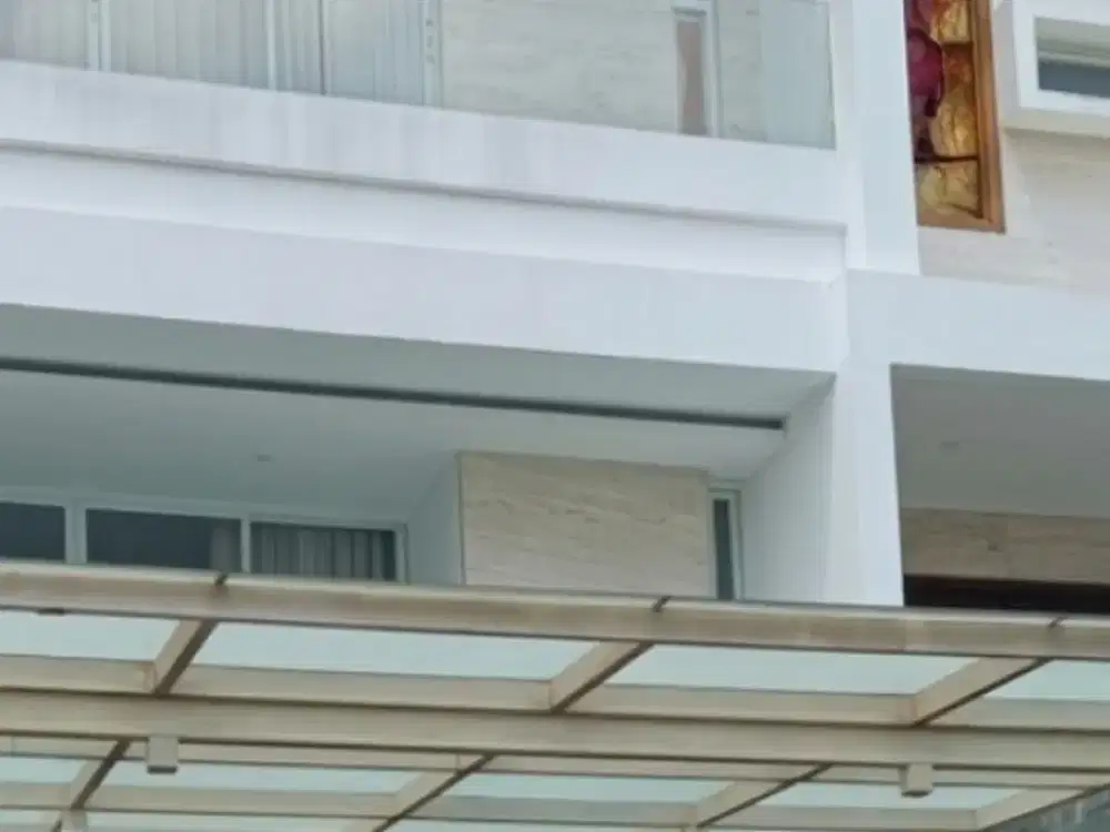 Permata Buana Rumah Sewa 3 Lantai Hadap Utara