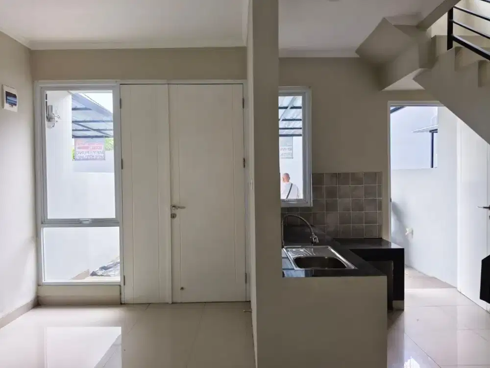 Rumah Baru Di Taman Semanan Indah Jakarta Barat Luas 5x15 2 Lantai SHM