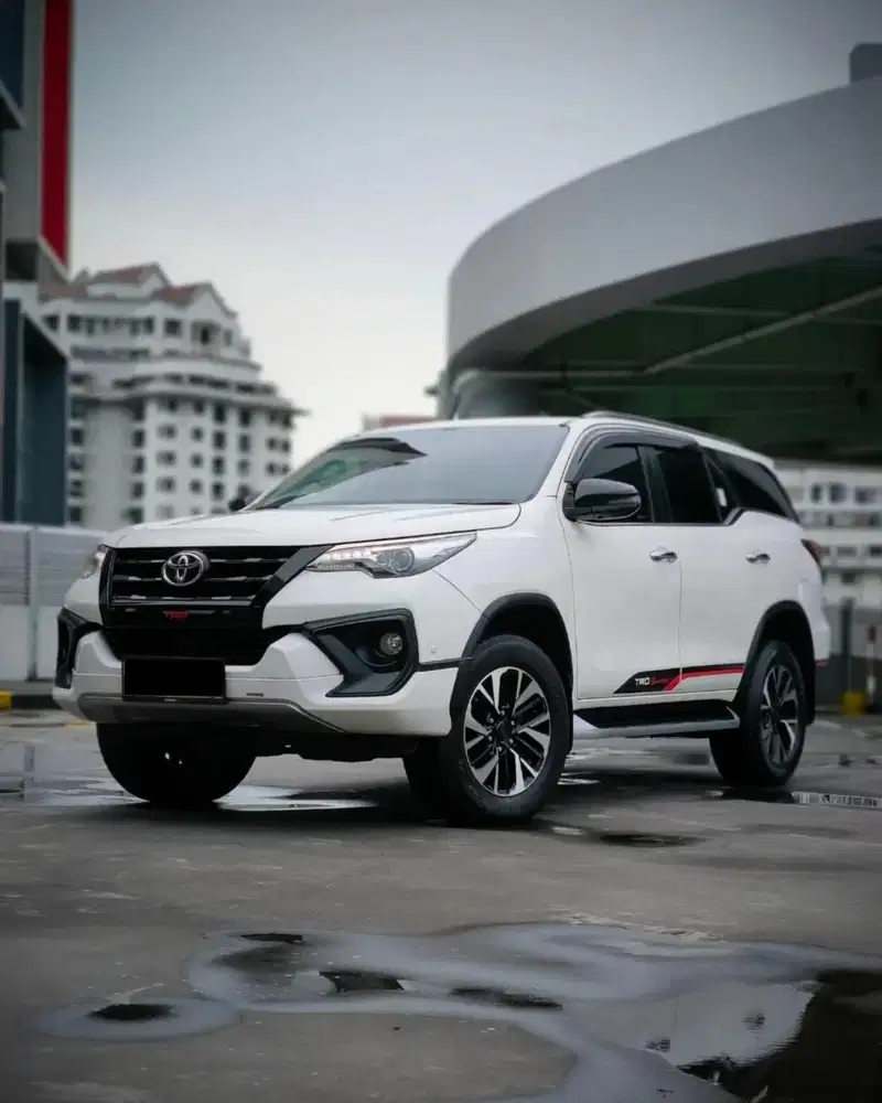 ‼️Tdp 40 juta‼️ Toyota Fortuner Vrz Trd Diesel AT 2018 Siap Pakai