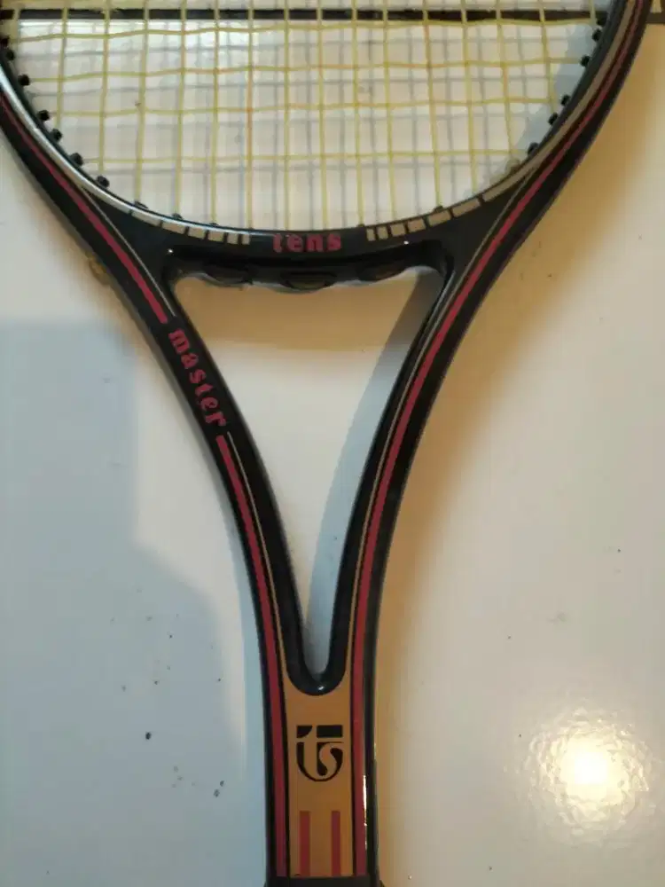 Di jual raket tennis Tens Ori