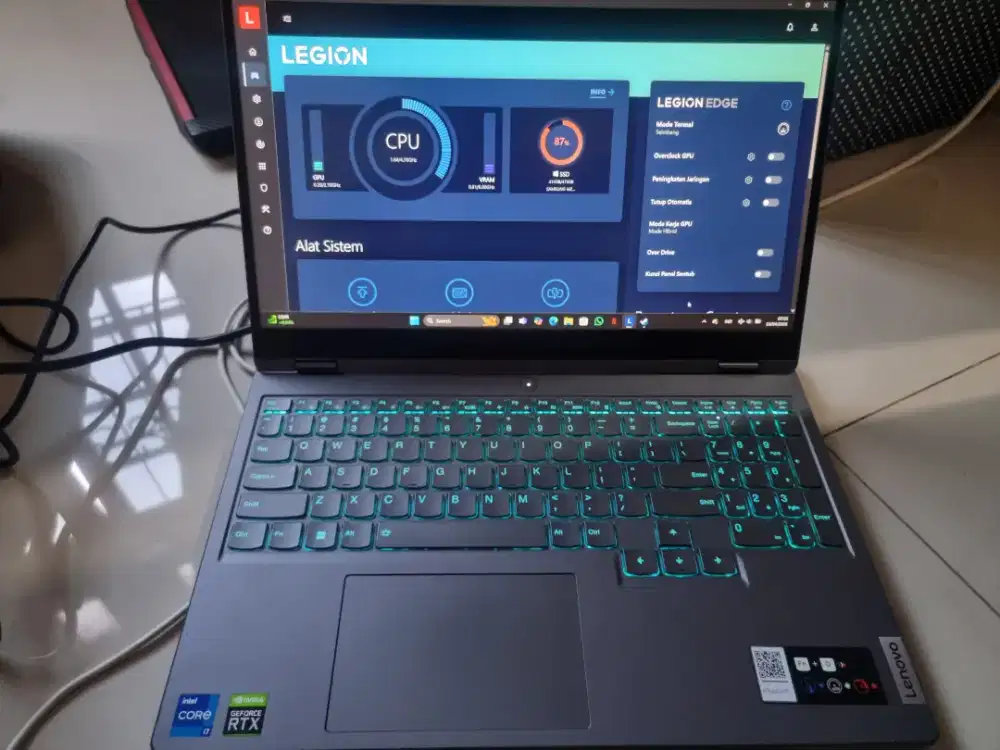 LENOVO LEGION 5 15IAH7