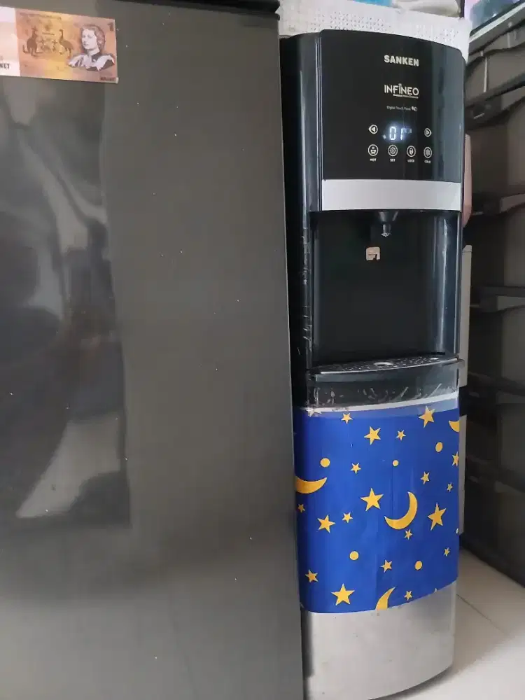 Dispenser Sanken Infero LED digital