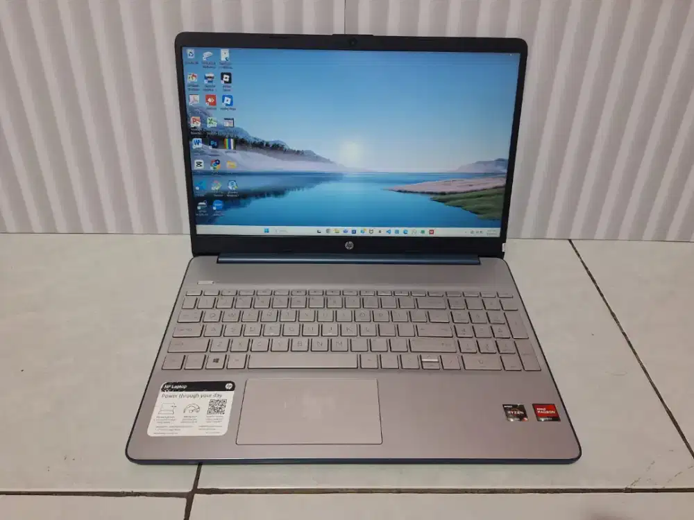 Laptop Hp 15-ef2xxx