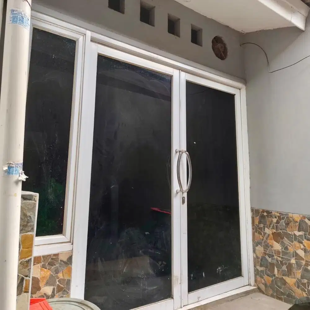 Rumah 2 Lantai Tanjung Barat 600 Jutaan, SHM & Siap Huni