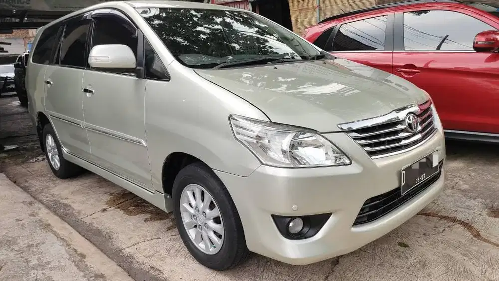 ANTIK!!INNOVA V DIESEL AT MATIC 2012 KM RENDAH ORISINIL