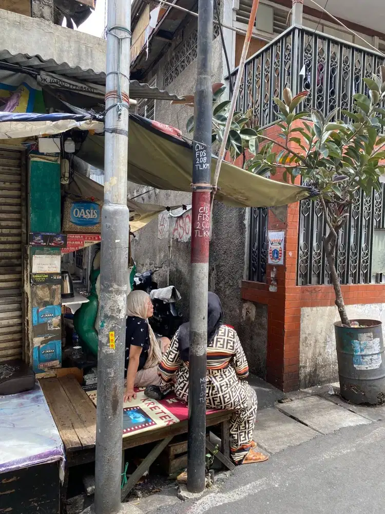 RUMAH DALAM Gg Sentiong Gg 2 Buntu 2 (Pekapuran VII 7) TAMBORA