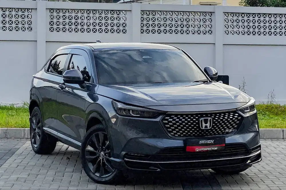 Honda HRV HR-V 1.5 Turbo RS Panoramic CVT Matic 2022 Abu Abu Metalik,