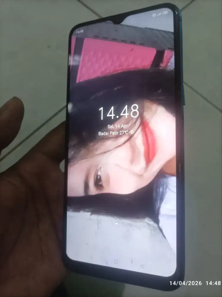 Nego Realme C3 Layar Mulus