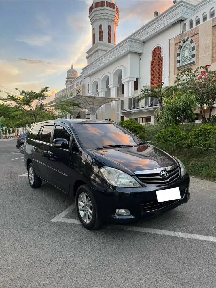 INNOVA 2.5 V METIC 2010 SOLAR RP 190.000.000