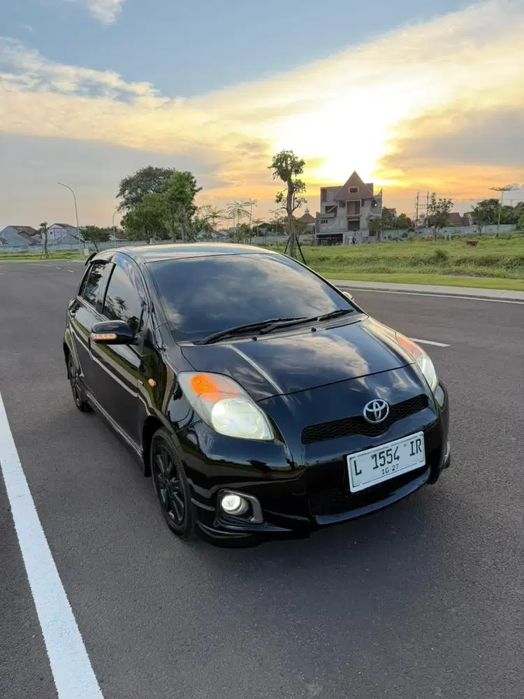 YARIS E AT 2012 - TGN 1 - DP 15 JT