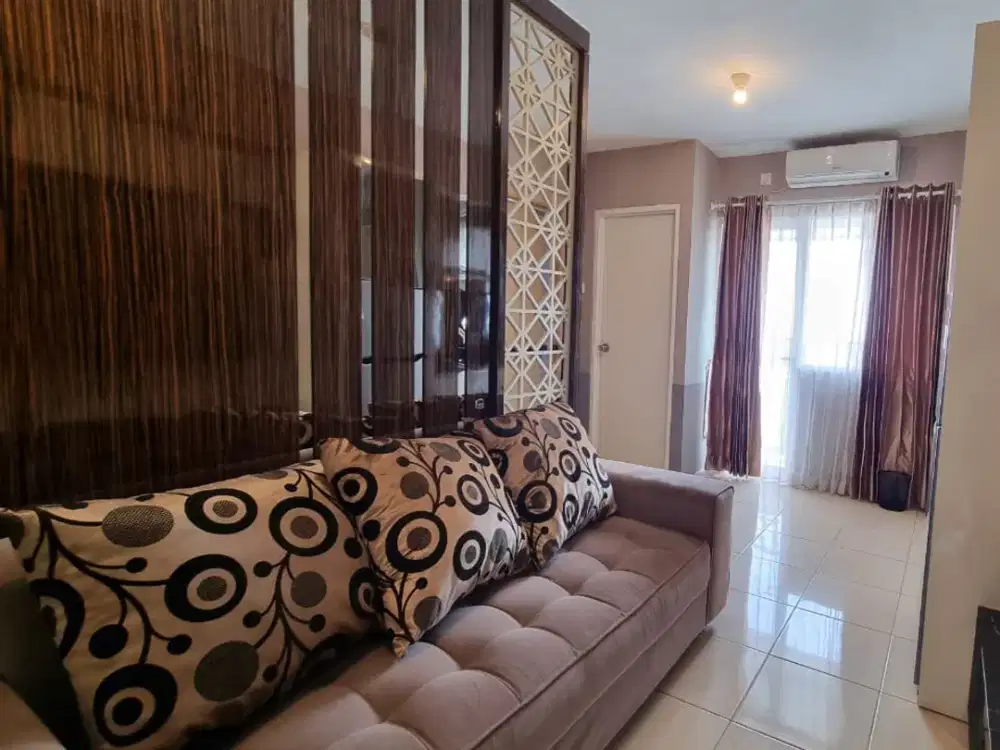DIJUAl apartment educity 3BR hadap timur posisi hook view swimmingpool dan Gloria school lantai 16
