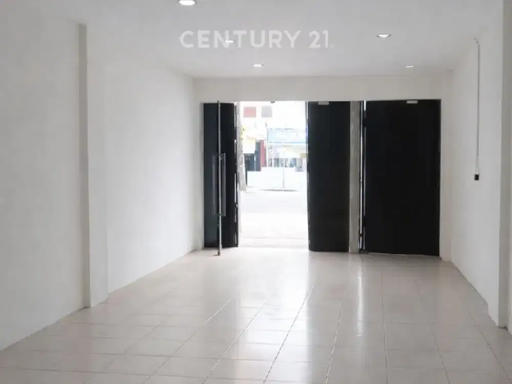 RUKO STRATEGIS 3 LANTAI SIAP HUNI DI SRENGSENG KEBON JERUK JAKBAR