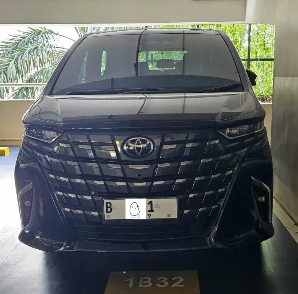(KM4000) ALPHARD 2.5 HEV 2023 ATPM