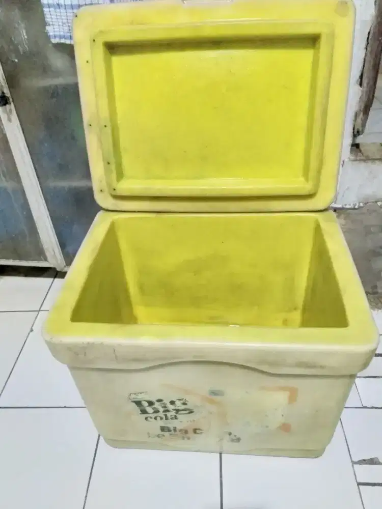 BOX ES BOX COOLER MARVEL PENYIMPANAN 40L