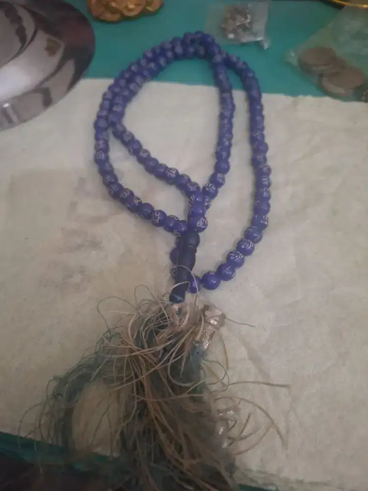 Tasbih warna unggu 
Dengan tulisan islam 
Limited edition 
Barang tera