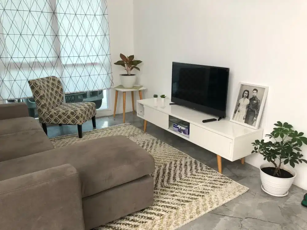 Dijual Rumah Cantik dan terawat di sayap Setraduta