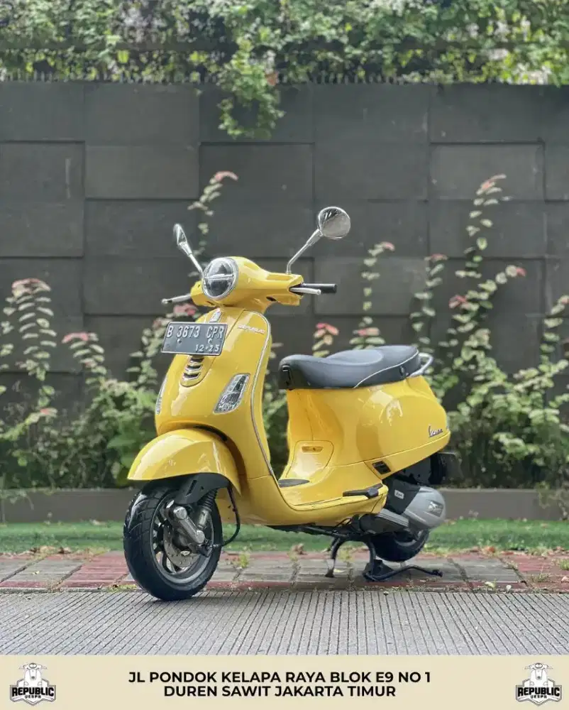 IAGGIO VESPA LX125 IGET LED TH 2020 WARNA YELLOW PERFECT CONDITION.
