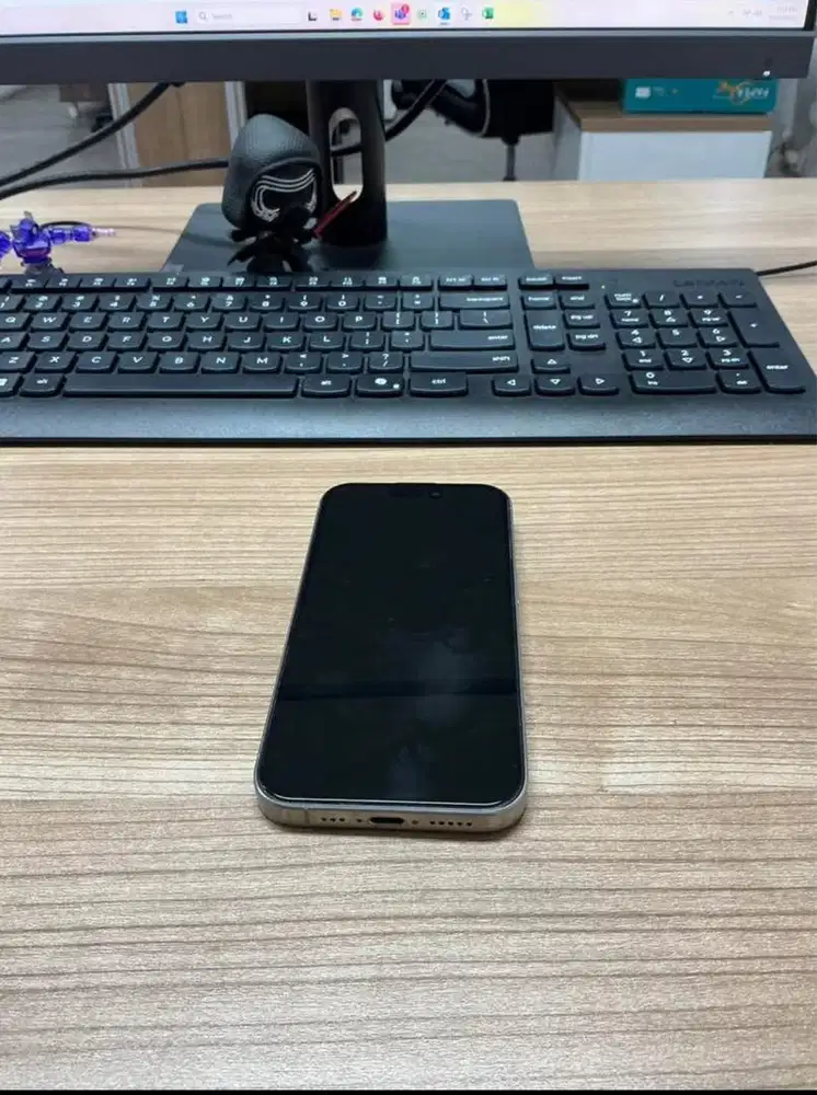 Iphone 15 pro 256 gb natural titanium