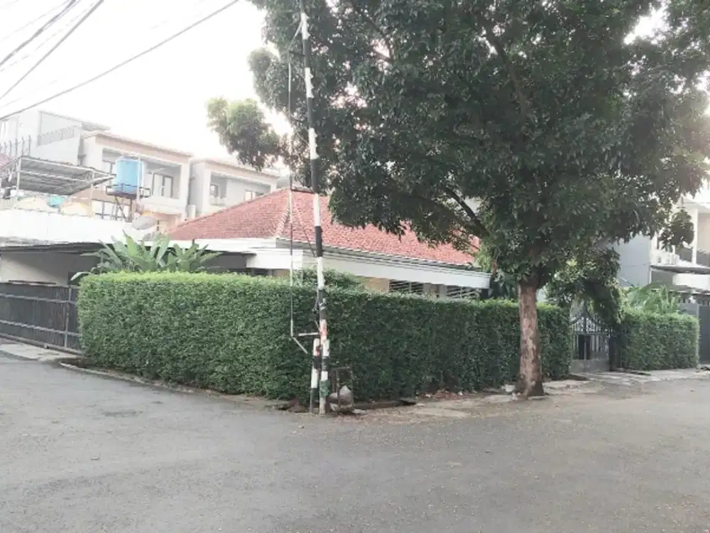 rumah hook,siap huni di Pancoran timur,Pancoran,pasar minggu