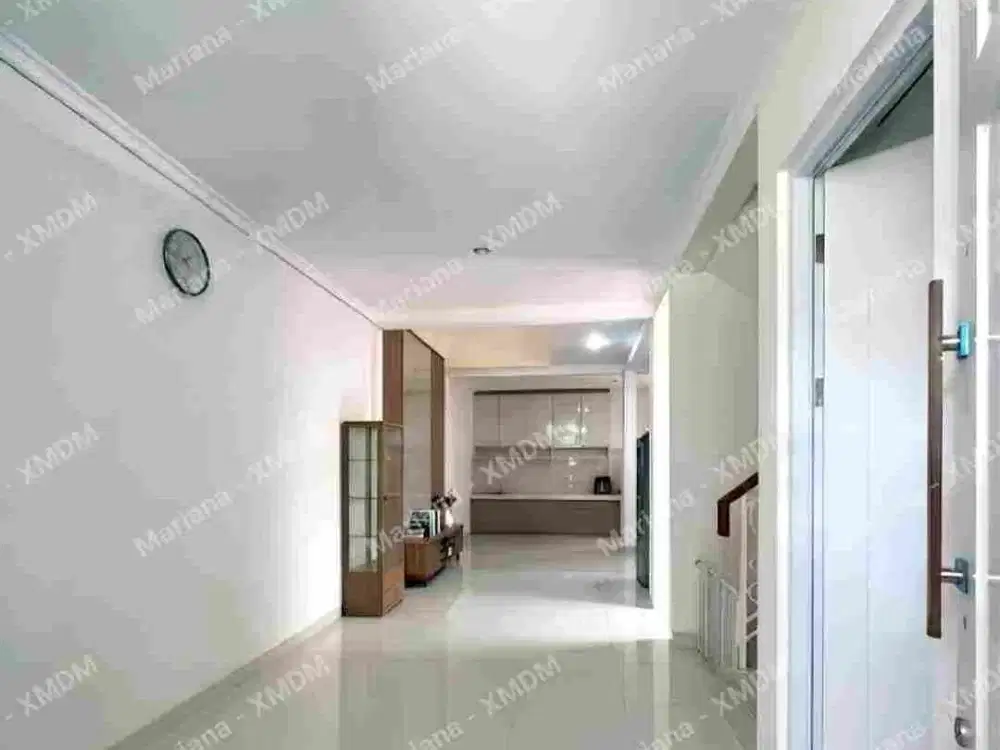 DIJUAL RUMAH FULL RENOVASI di MENAGGIO VILLAGE, VIEW TAMAN