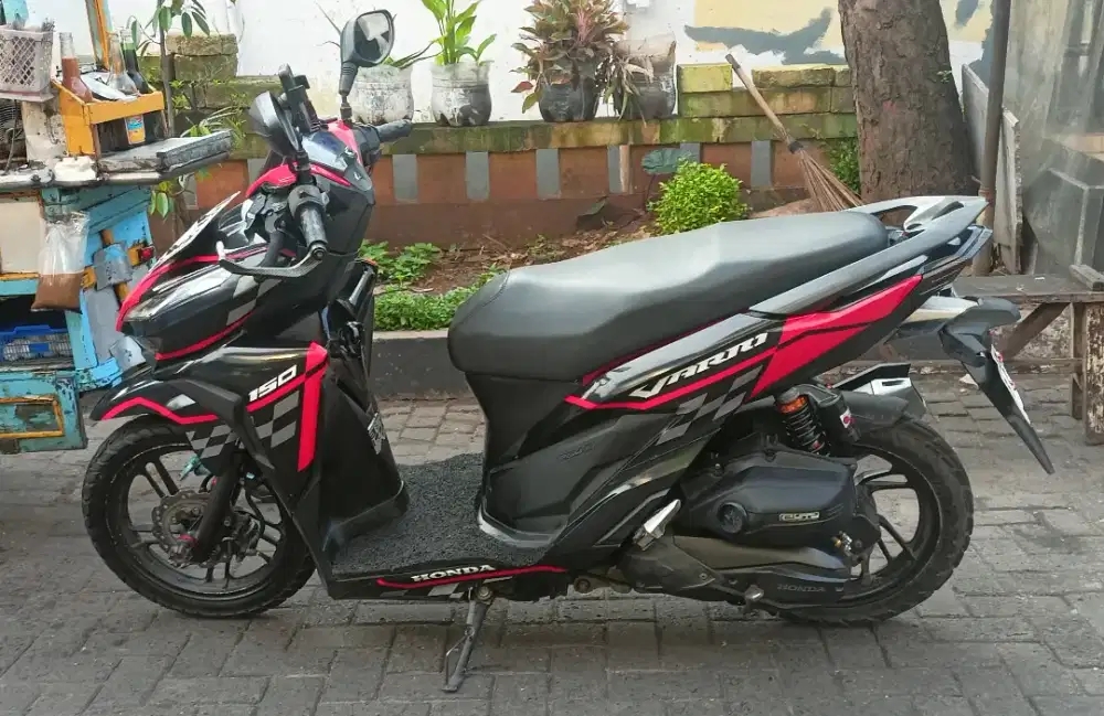 (Bisa Nego) Vario 150 2019 merah doff