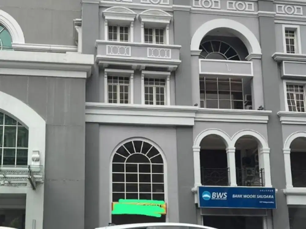 ruko Moi 5 lantai  di jalan boulevard barat raya,kelapa gading,jakut