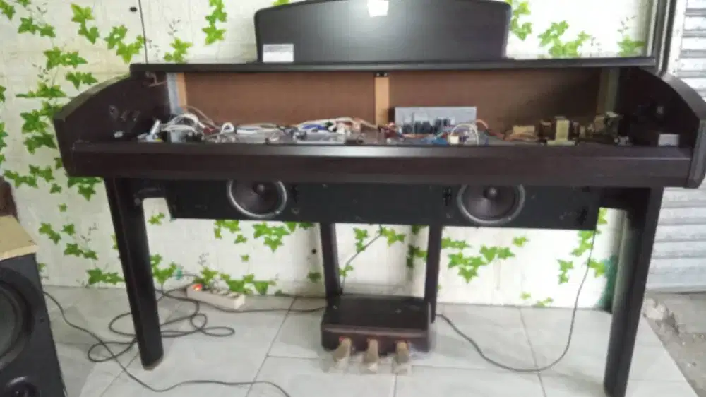 Yamaha servis clavinova digital piano