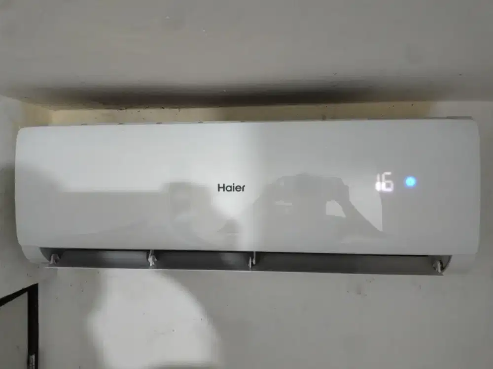 AC haier 1/2 pk dingin poll