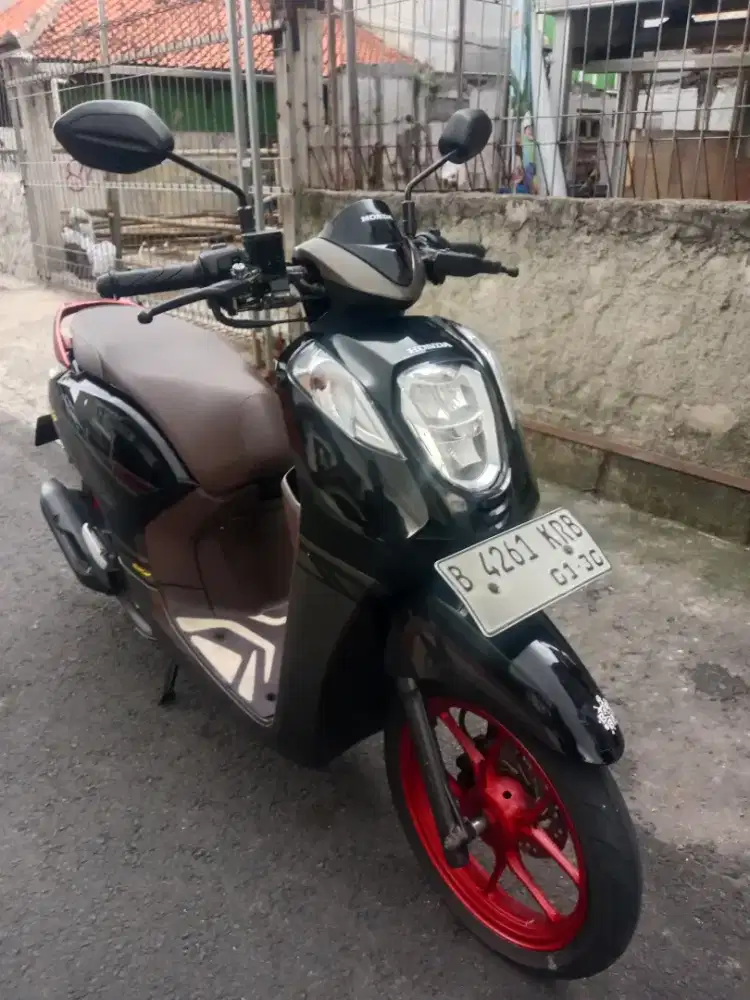 Honda Genio th 2020 Surat lengkap & pajak panjang