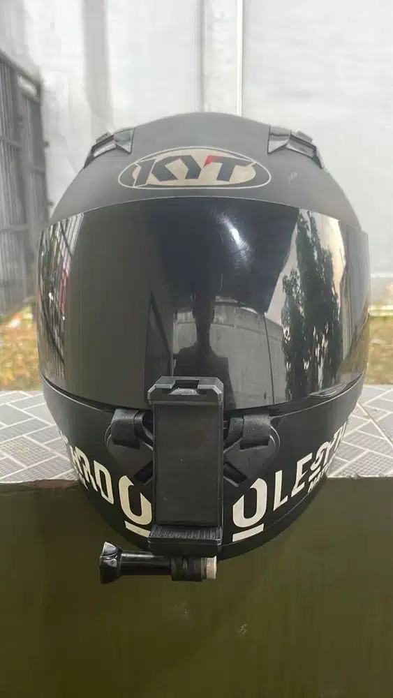 Helm KYT 10 Bekas+mount kamera Mulus Siap Pakai – Murah Nego