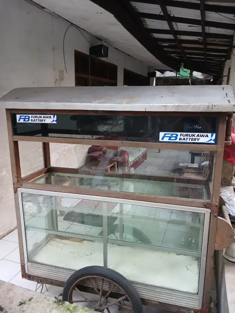 Gerobak dorong untuk jualan