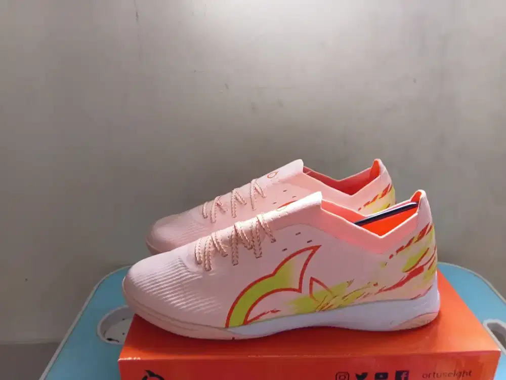 Ortuseight catalys liberte v5 in