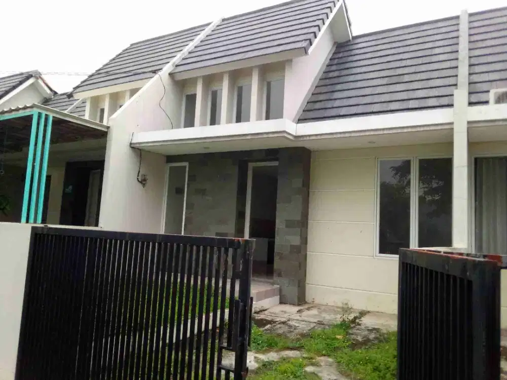 DIJUAL RUMAH BEBAS BANJIR DI SEMANAN JAYA  JAKARTA BARAT