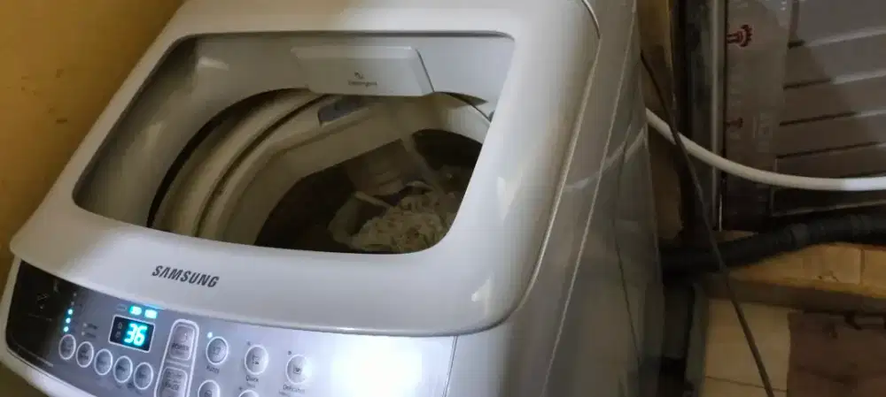 Mesin cuci Samsung digital otomatis 7kg