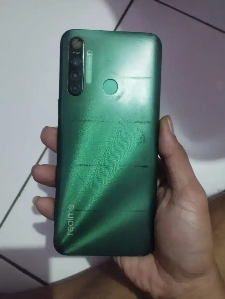 jual hp realme 5i 4/64
