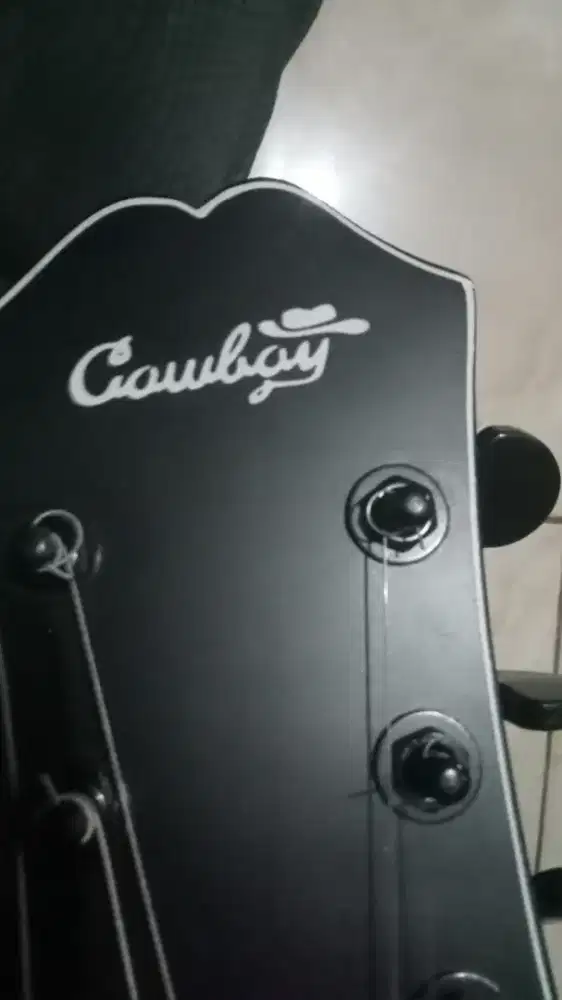 JUAL GITAR COWBOY