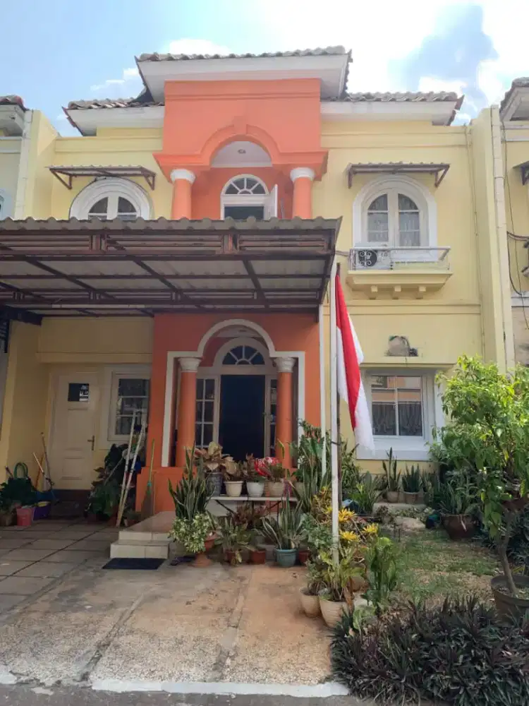 Dijual Rumah 2lt Raffles Hills Cibubur siap Huni