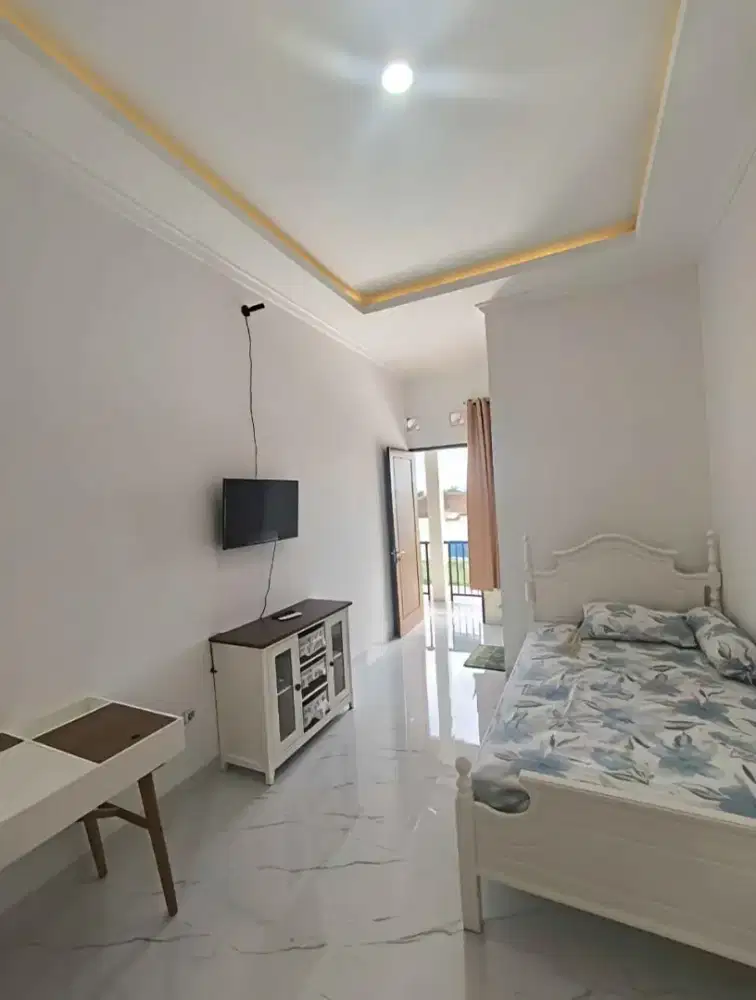 Kamar kos putri eksklusif dekat upn ugm