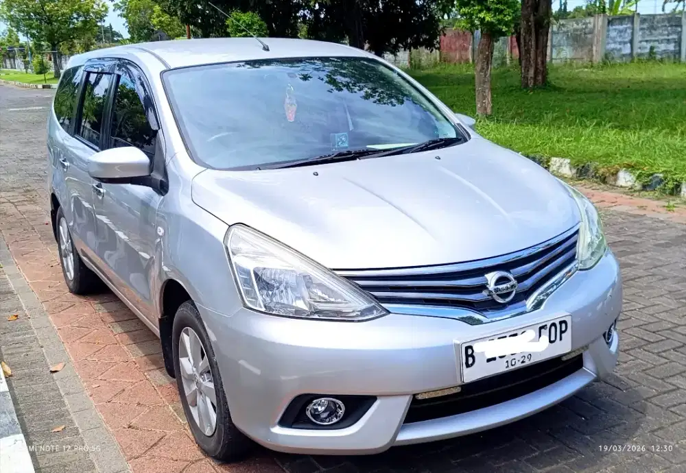 Grand Livina facelift 2014 Manual LIKENEW