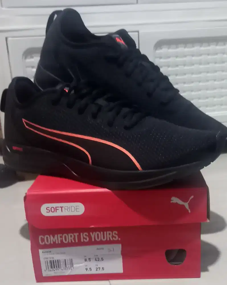 Puma accent size 42,5 insole 27,5 cm