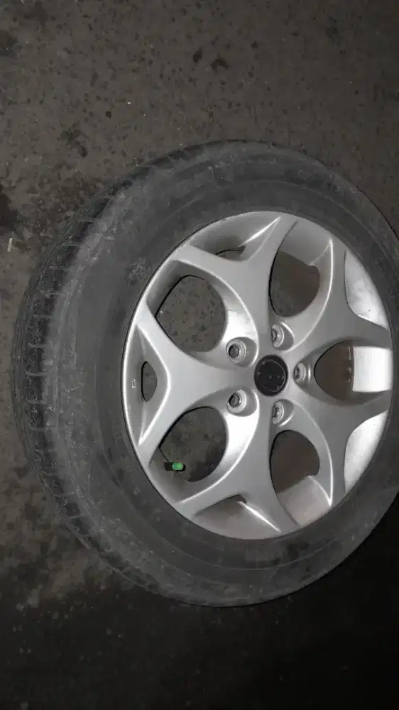 Jual velg ban ex mazda biante