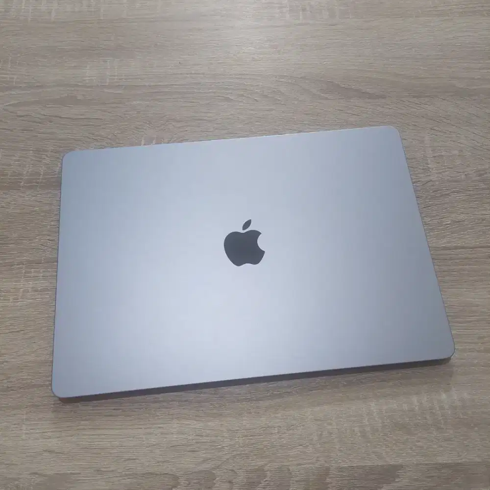 Macbook Air 15 inch M3 CTO RARE (24GB/1TB) Super Like New