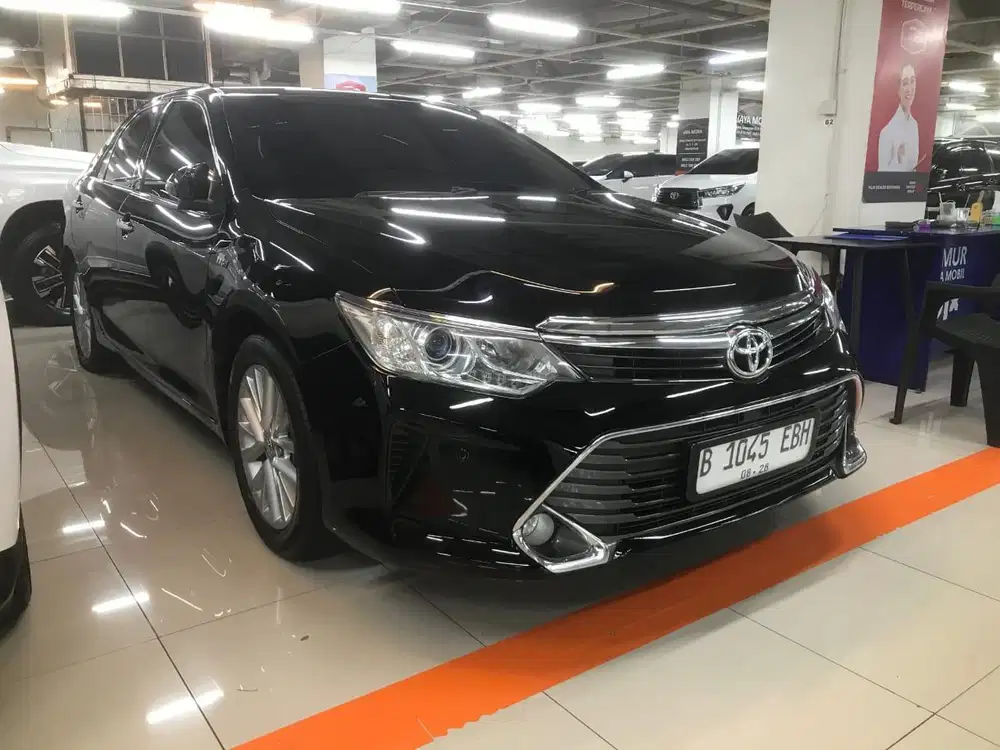 Toyota Camry V 2016 at siap pakai