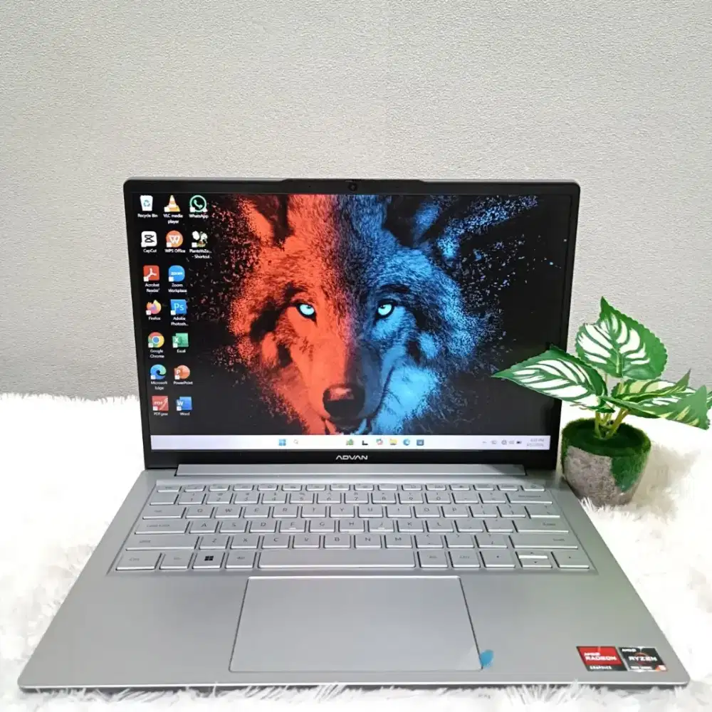 ADVAN WORKPLUS RYZEN 5 7535HS RAM 8GB SSD 512GB LAYAR 14.0 WUXGA IPS