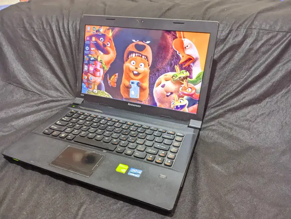 Laptop Lenovo core i3 dual vga