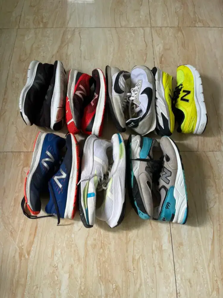 Sepatu Running / Gaya / Boots / Sneakers / Formal