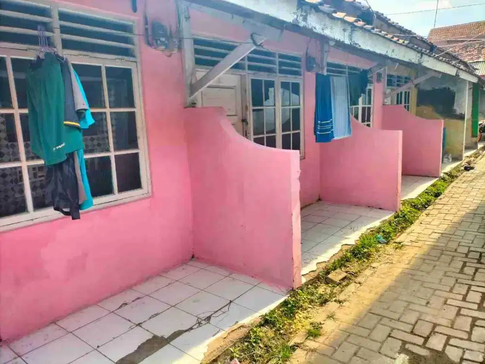 jual kontrakan 7 pintu surat SHM deket stasiun kereta